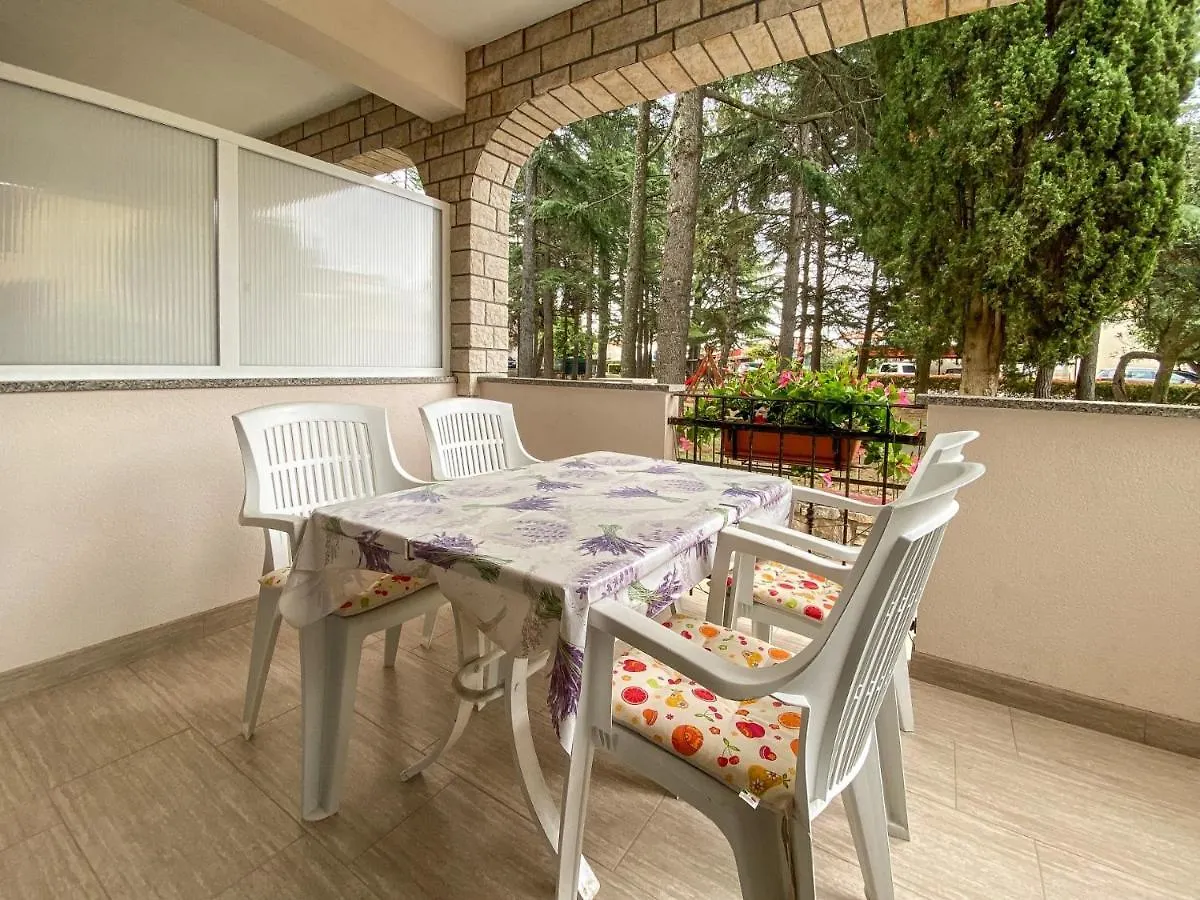Elena Four Apartment Novigrad  0*, Novigrad (Istria) Croatia