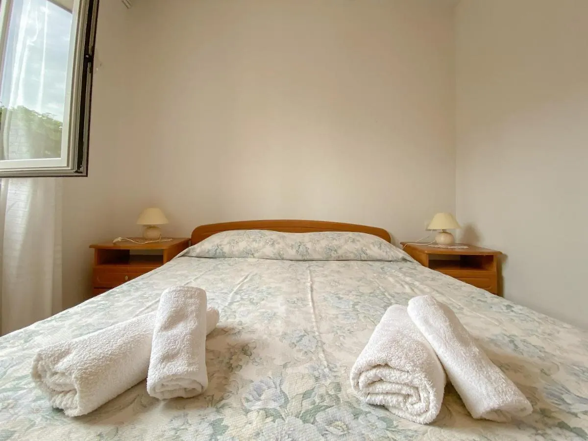 Elena Four Apartment Novigrad   Novigrad (Istria)