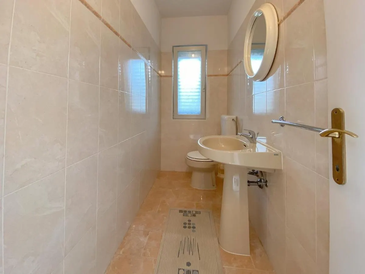 Elena Four Apartment Novigrad  Croatia