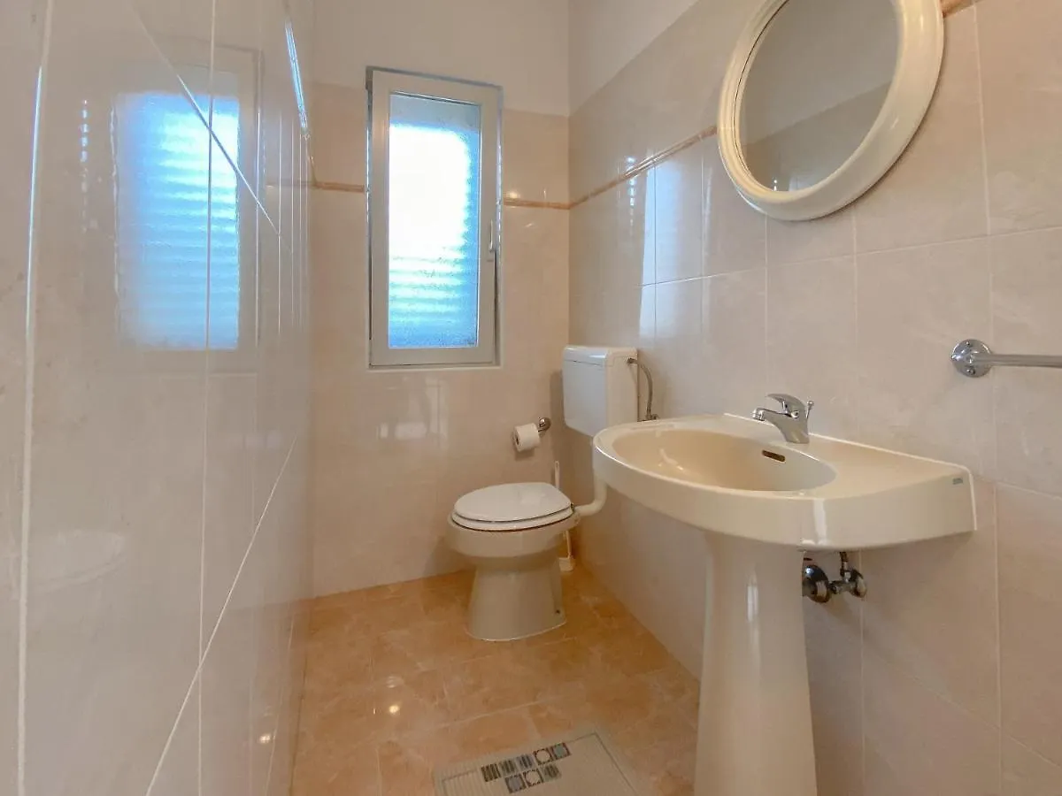Elena Four Apartment Novigrad   Novigrad (Istria)